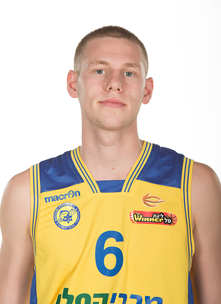 עומר בירנפלד