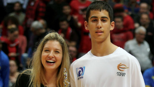 גל אברס זכה בתחרות ''הקלעי של המדינה'' ירושלים