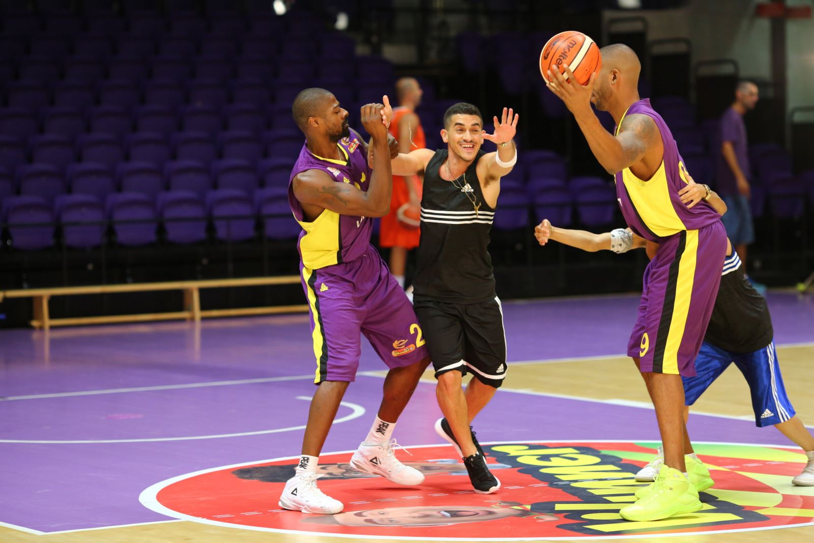 ''רק רשת'' - קטריקס ודורון ביטון