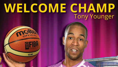 הסתדרו בשלשה: יאנגר, הובר וזך סגולים