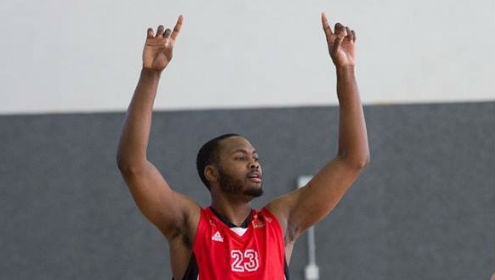 ''מאחלים לכריס אוואנס הצלחה בהמשך הדרך''