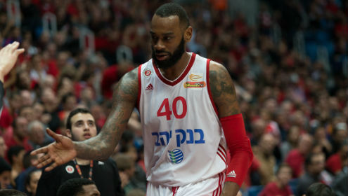 דיאור פישר שוחרר לבקשתו מהאלופה