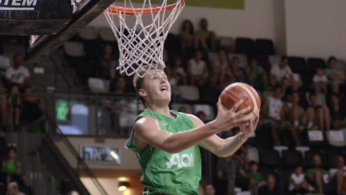 עולה לבוגרים: דניאל קופרברג חתם במכבי חיפה