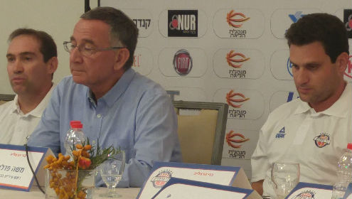 ''אולם היובל הפך למקום שבאות אליו משפחות''