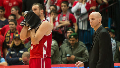 האלופה פתחה את הסיבוב השני עם הפסד ברוסיה