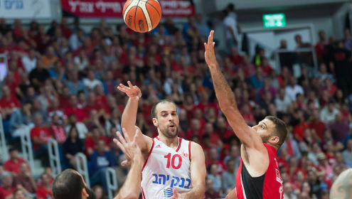 החזירה את השליטה: 1:2 לאלופה בסדרה