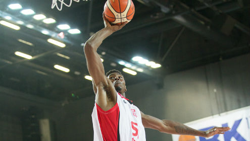 צפו: ניצחון לאדומים במשחק אימון בחיפה