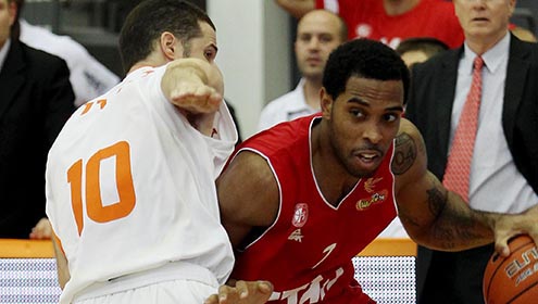 דרווין קיצ'ן חתם בעירוני נהריה