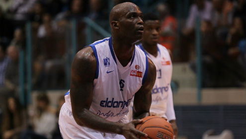 מרקו קילינגסוורת' חתם במכבי קריית גת