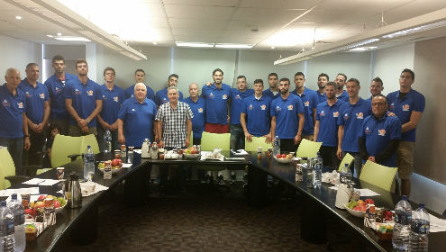 ''מקווה לשחק בנבחרת עד גיל 37-38''