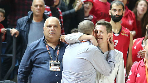 הפועל תל אביב: שרון אברהמי ימשיך, תומר גינת חתם