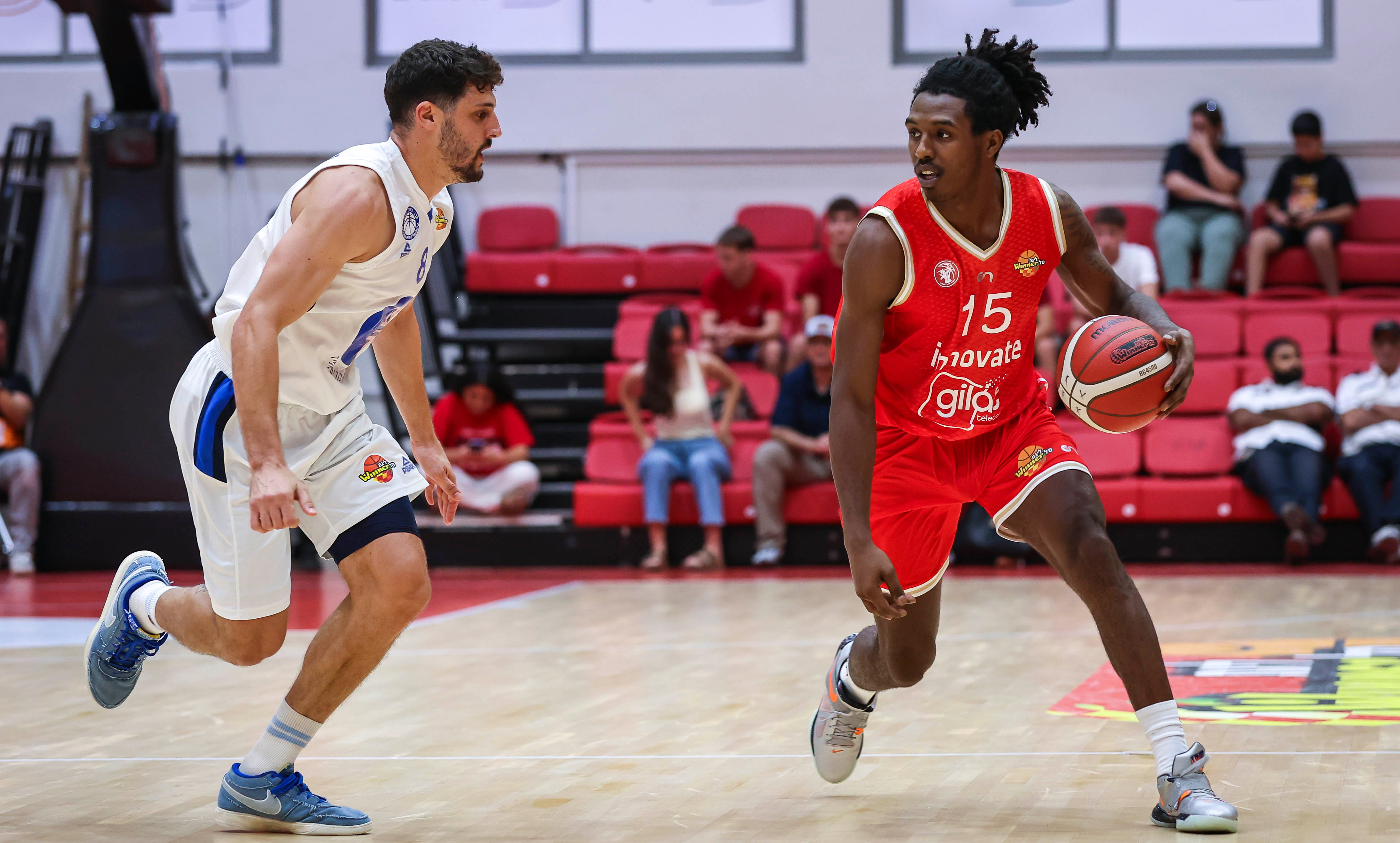 הערב: החבורה מגן נר תסמן וי חמישי ברצף?