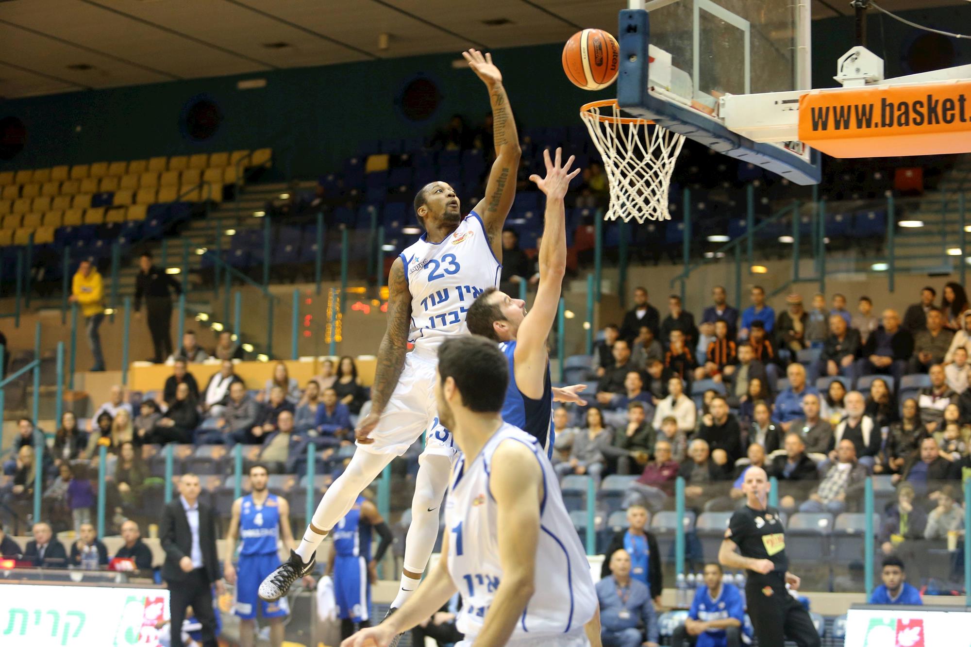 צפו: שיא החסימות של מכבי קריית גת