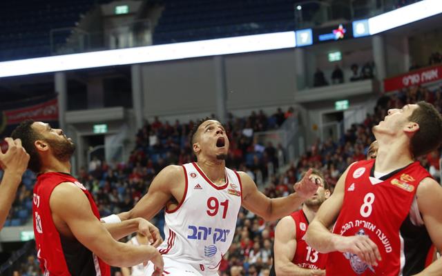 יורד דרומה: אייזק רוזפלט חתם באילת