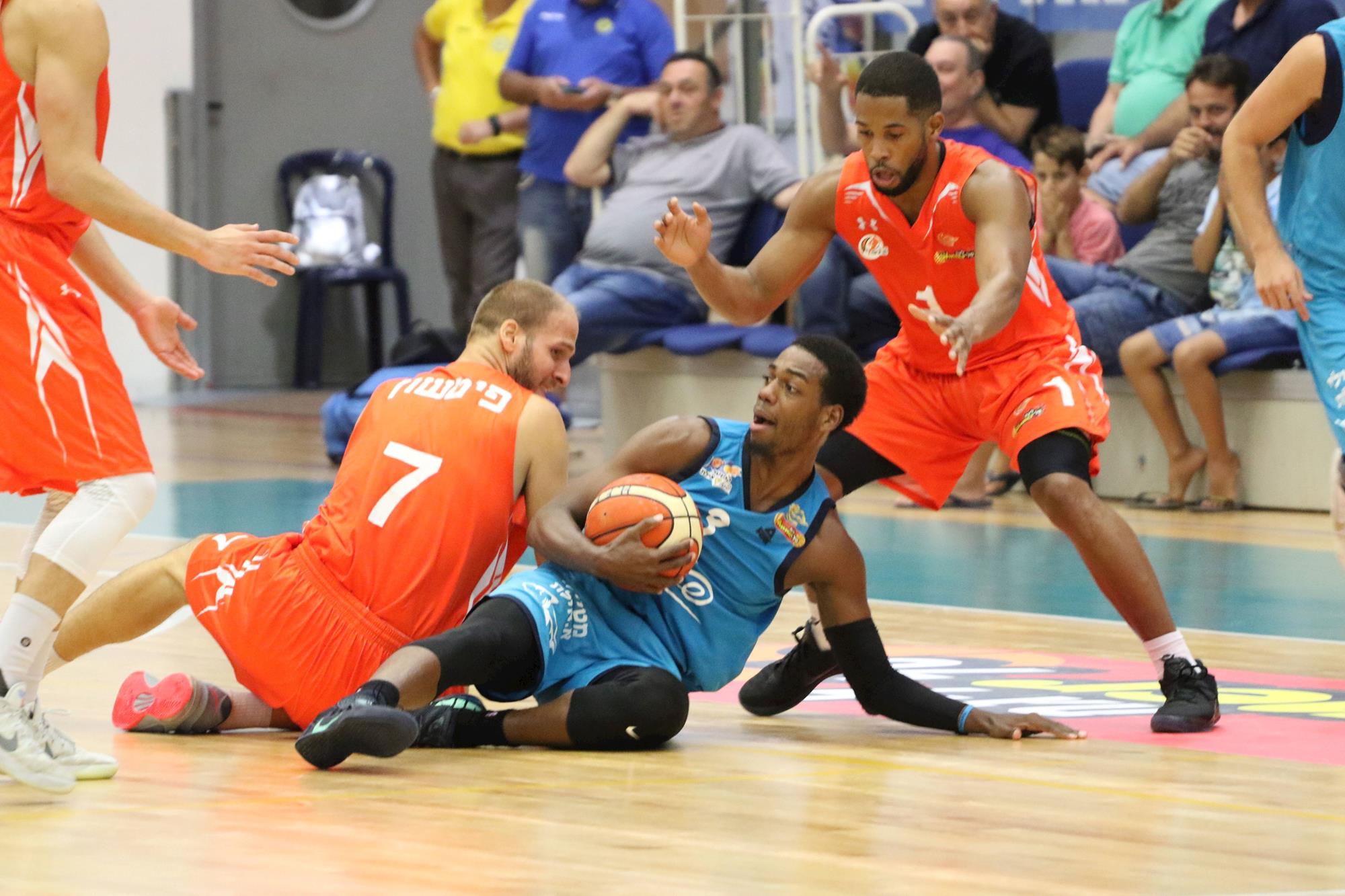 ניצחון ראשון בהכנה לעולה החדשה