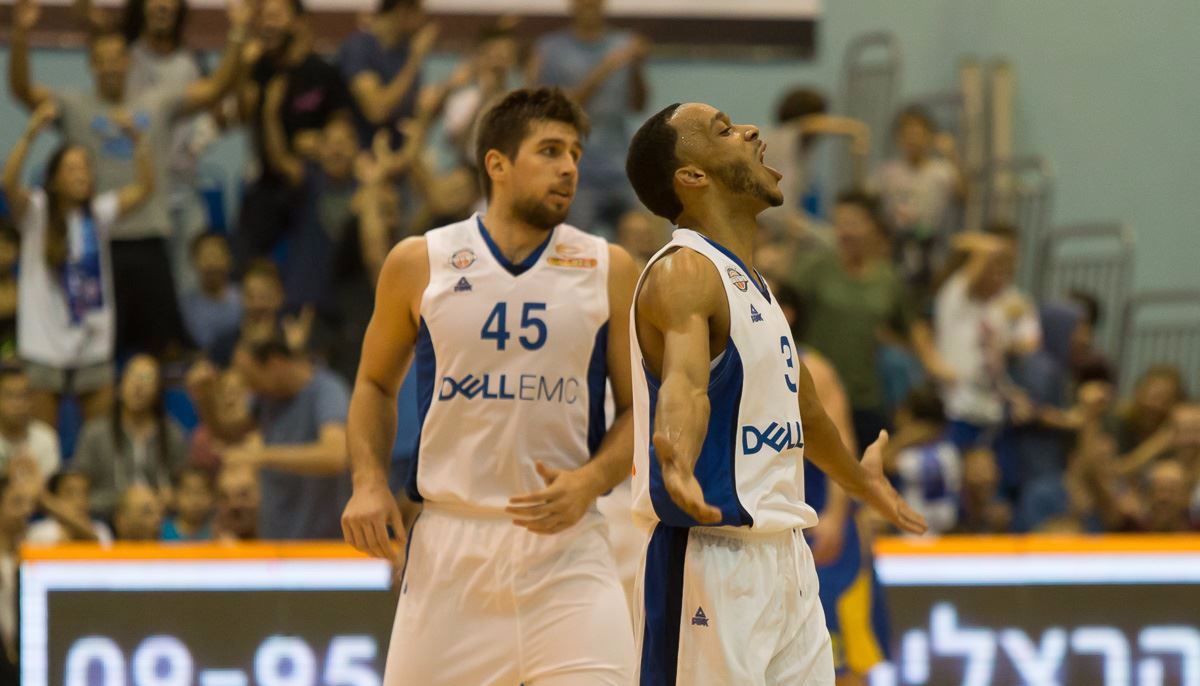 תום מעיין נשאר במבצר עד 2019