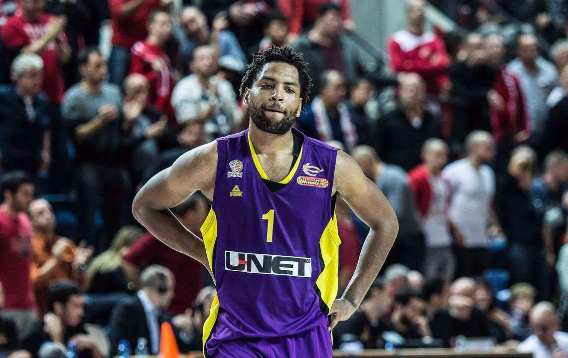 מצטיין חודש דצמבר: קאליף ווייאט