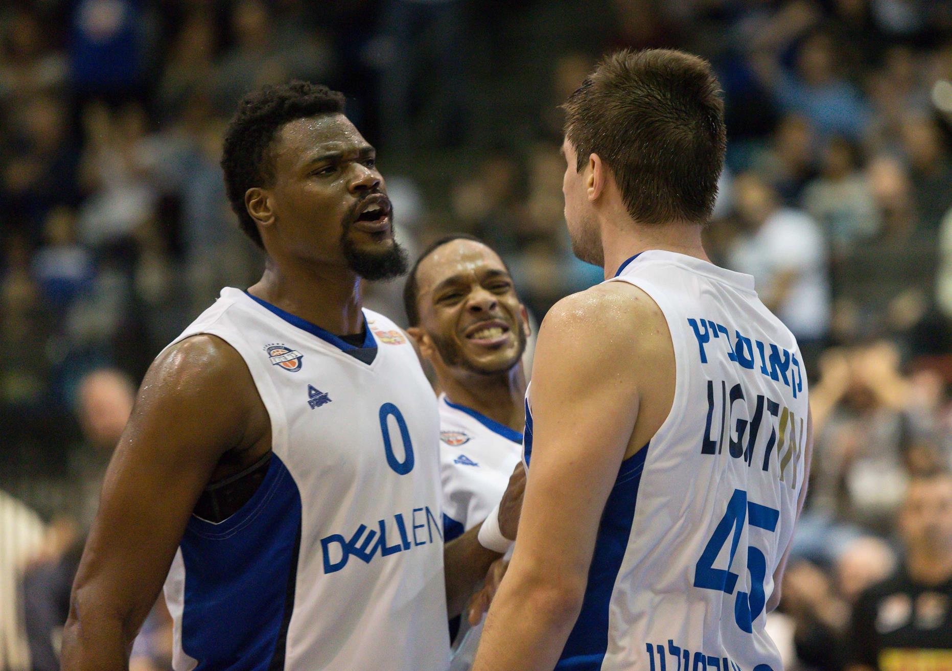 מצטיין המחזור ה-25: ג'ף אדריאן