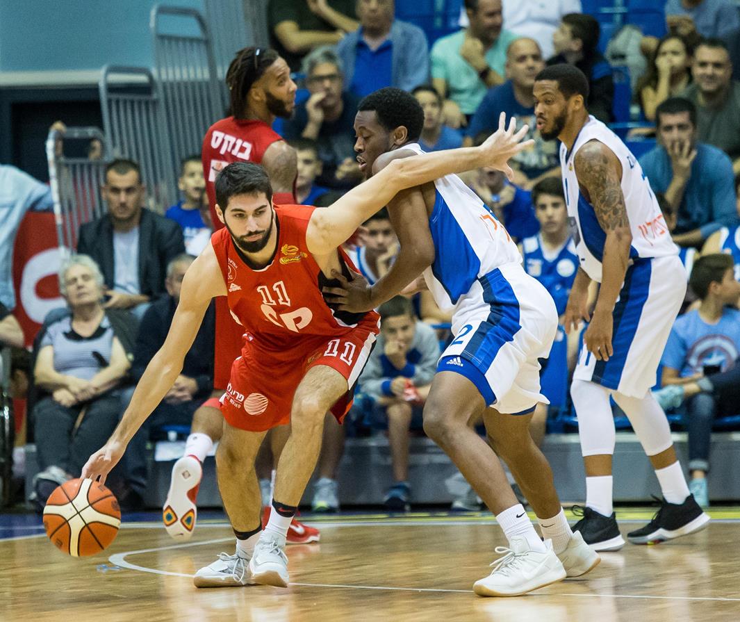 סוגר מעגל: שולמן חוזר לראשון לציון