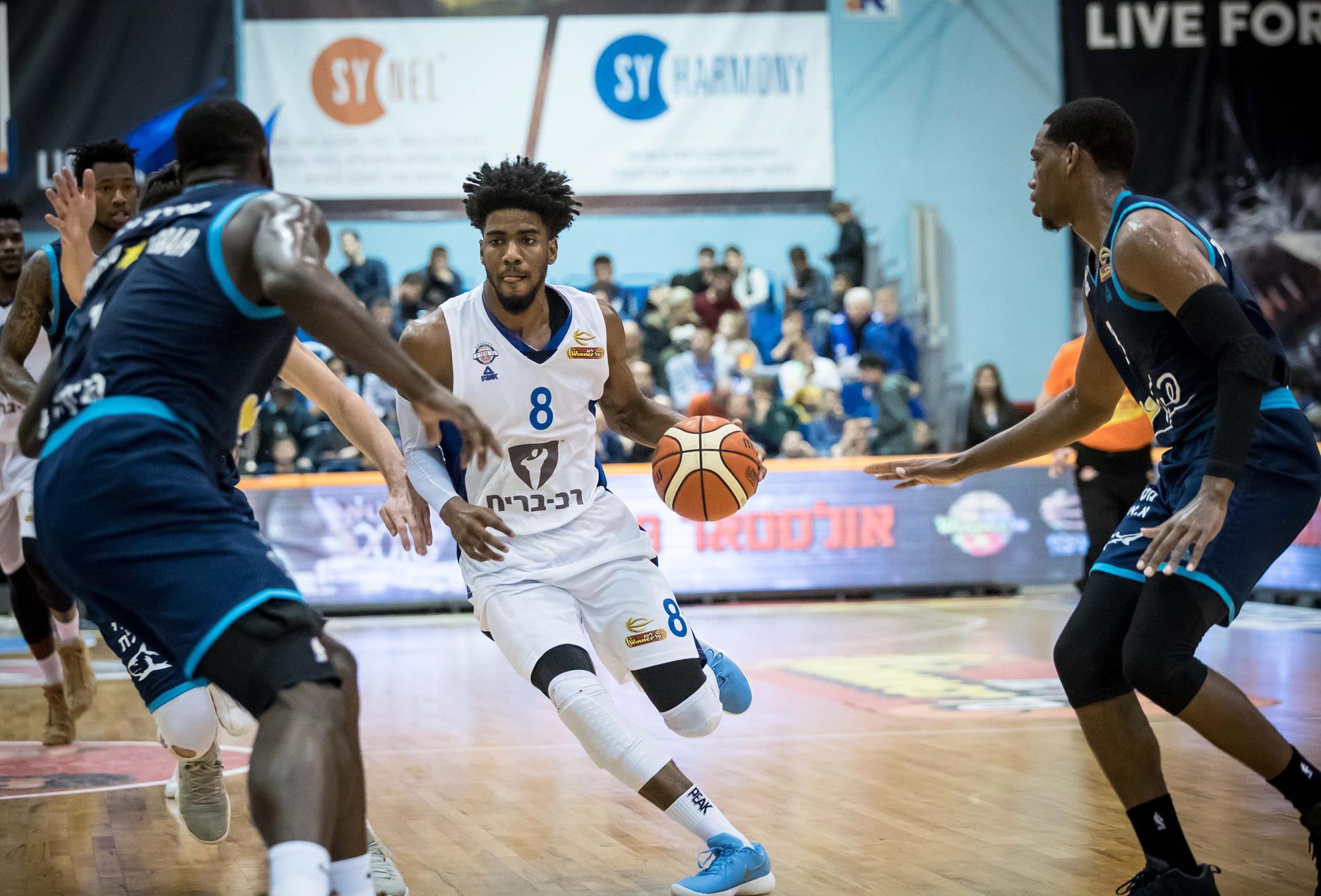 חלום הפלייאוף חי: ניצחון חשוב להרצליה