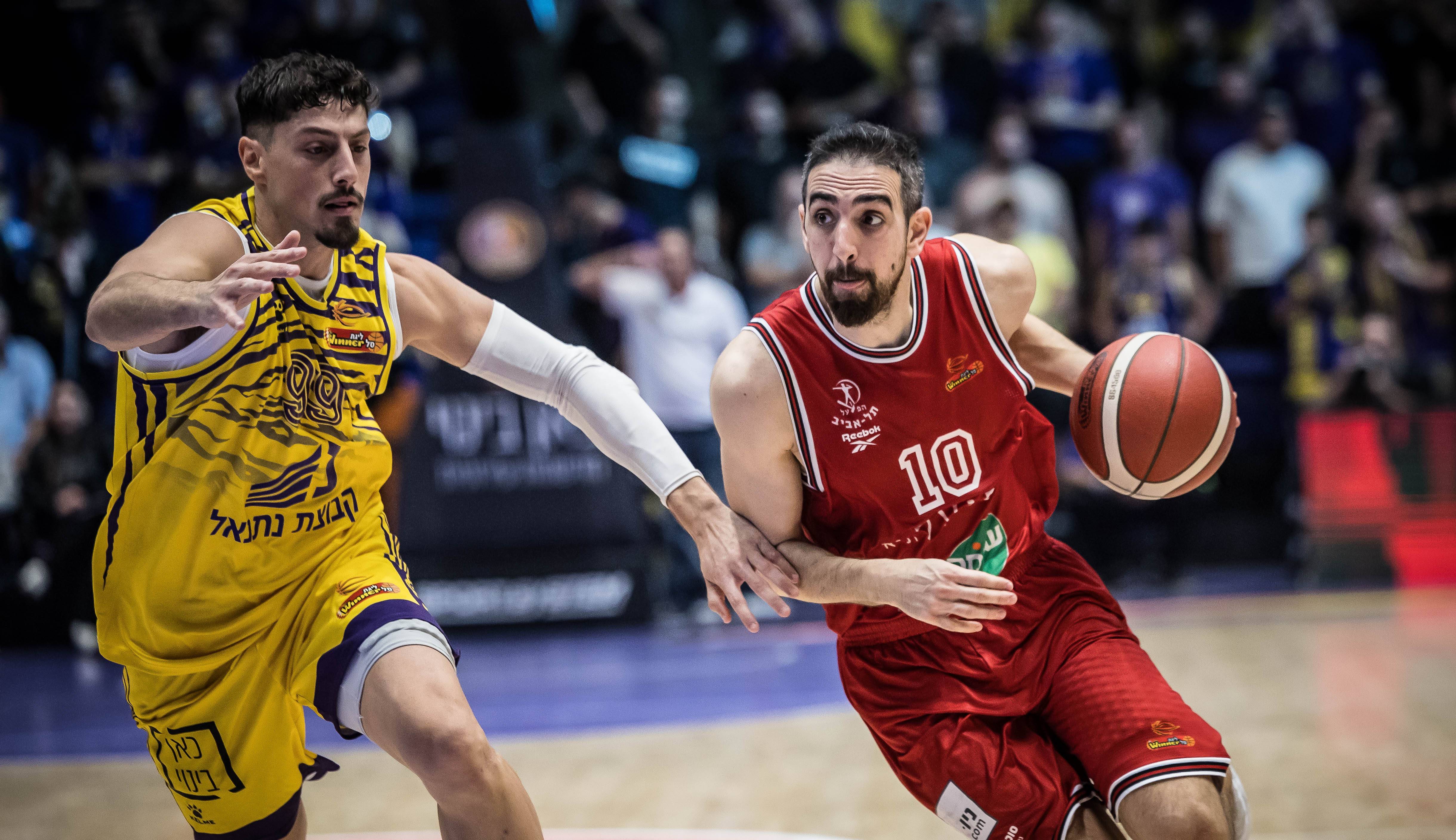 הערב: סגנית האלופה מארחת את הסגולים