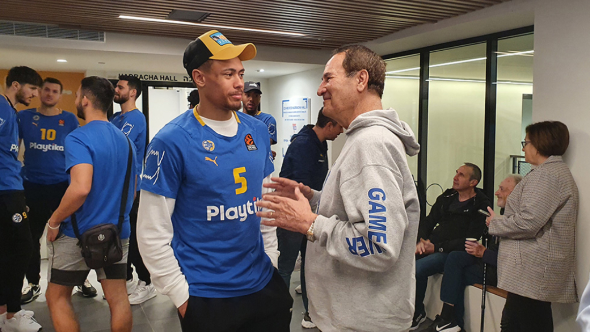 "השראה עבורנו להקשיב לסיפורים האלה"