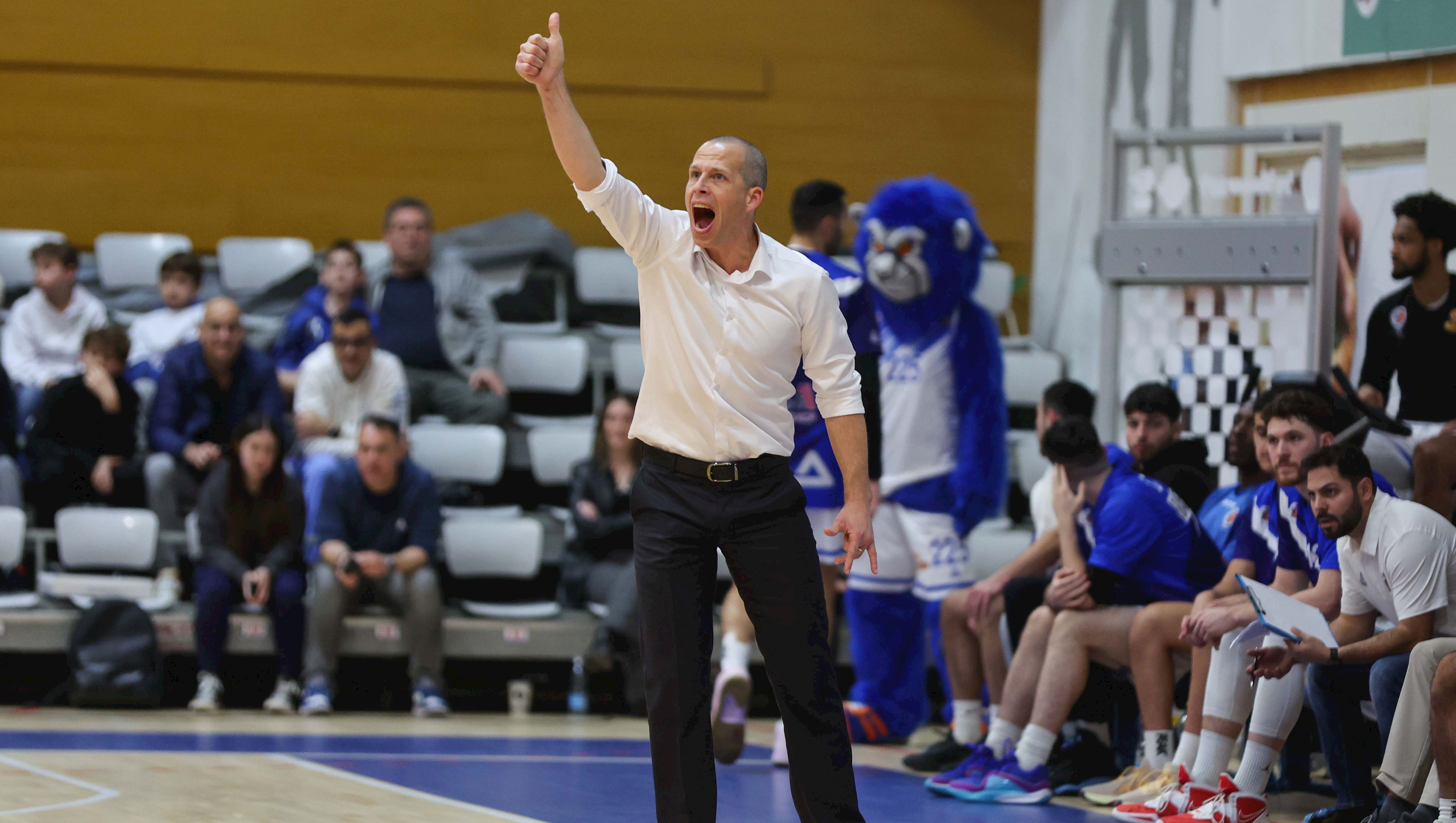 הערב: בכורה לר"ג מול האדומים מהכרמל