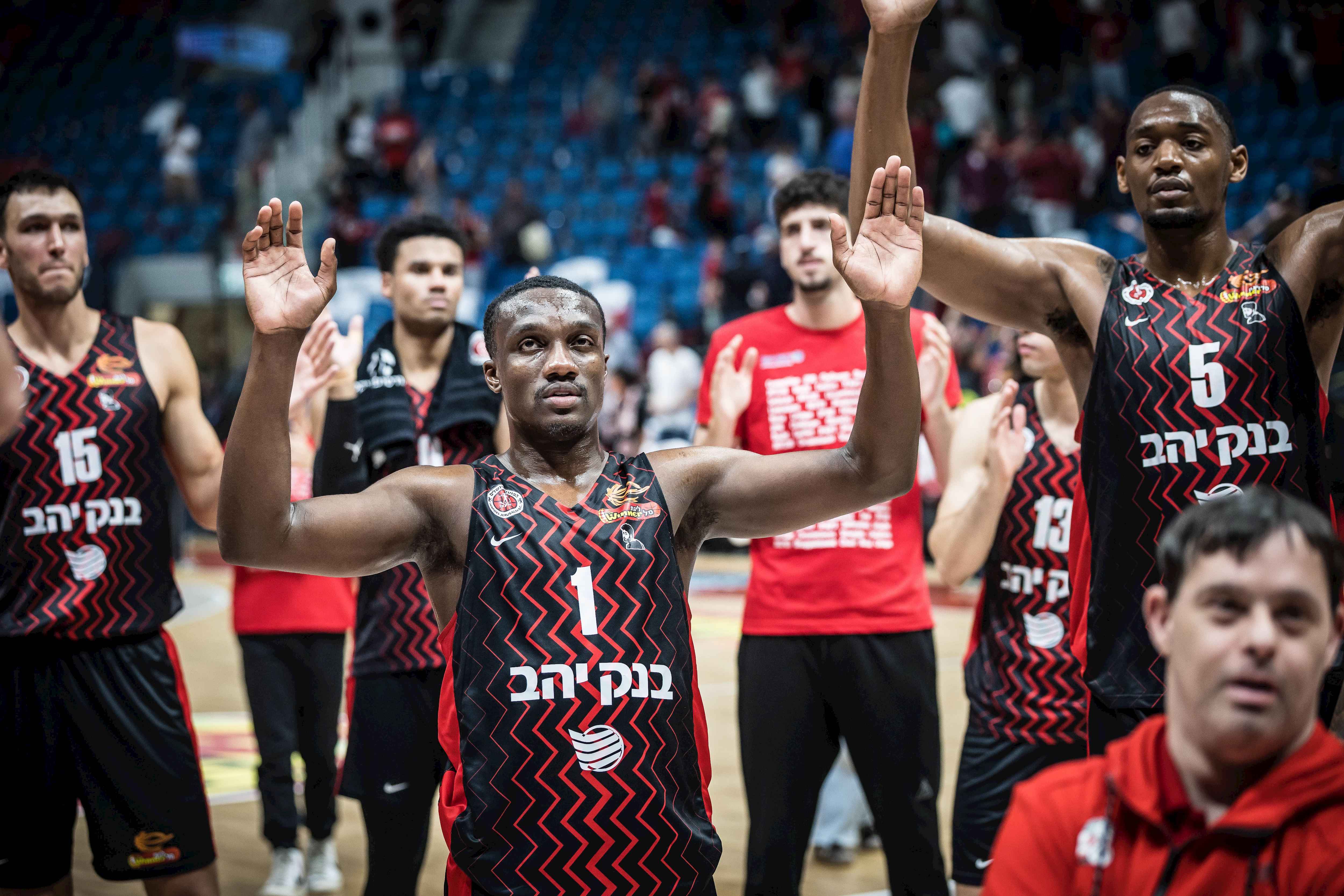 בשיאו: צפו בכל הנקודות של ג'ארד הארפר