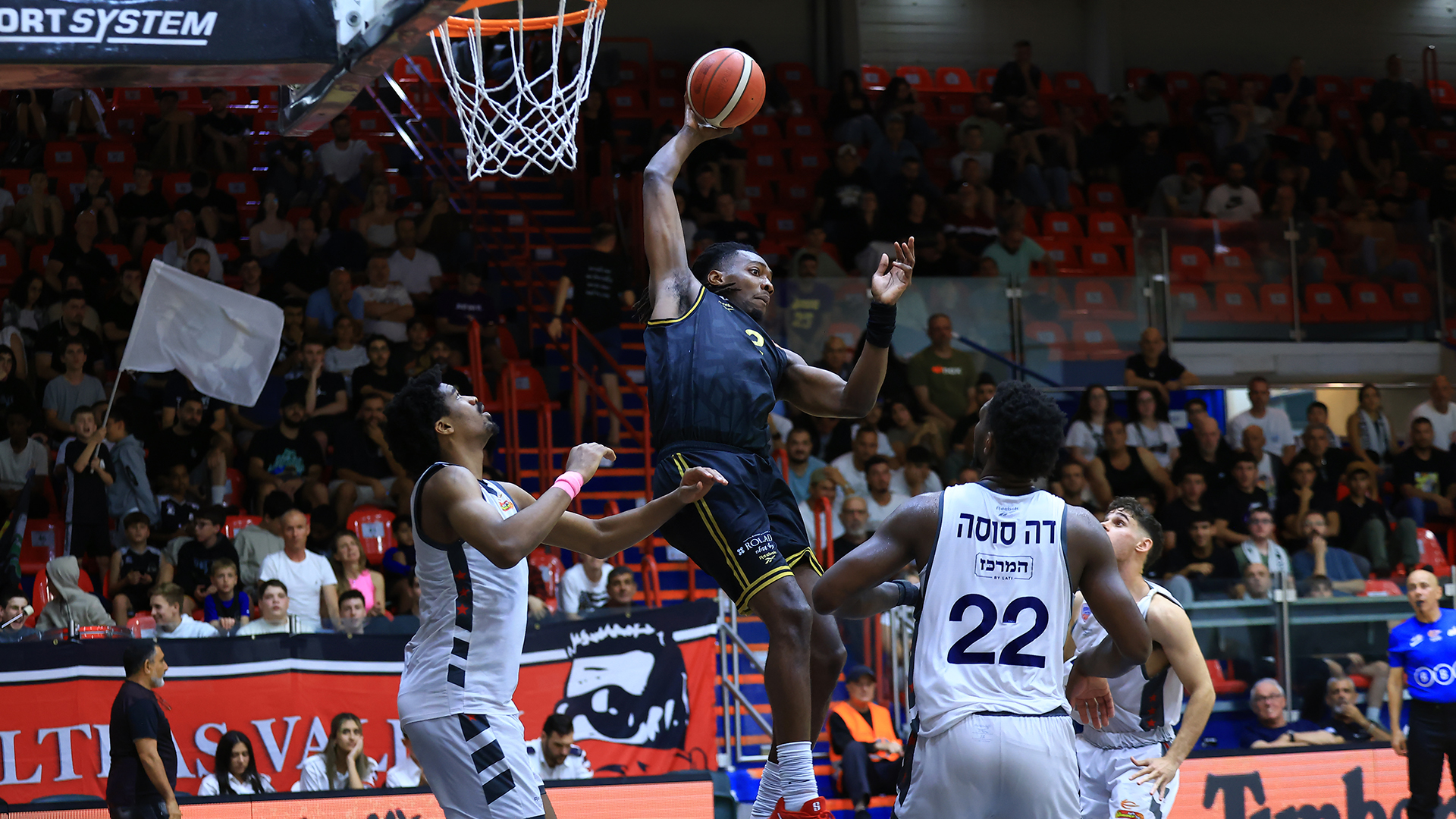 בית תחתון, מחזור 30: הפועל עפולה – עירוני קריית אתא 72:69