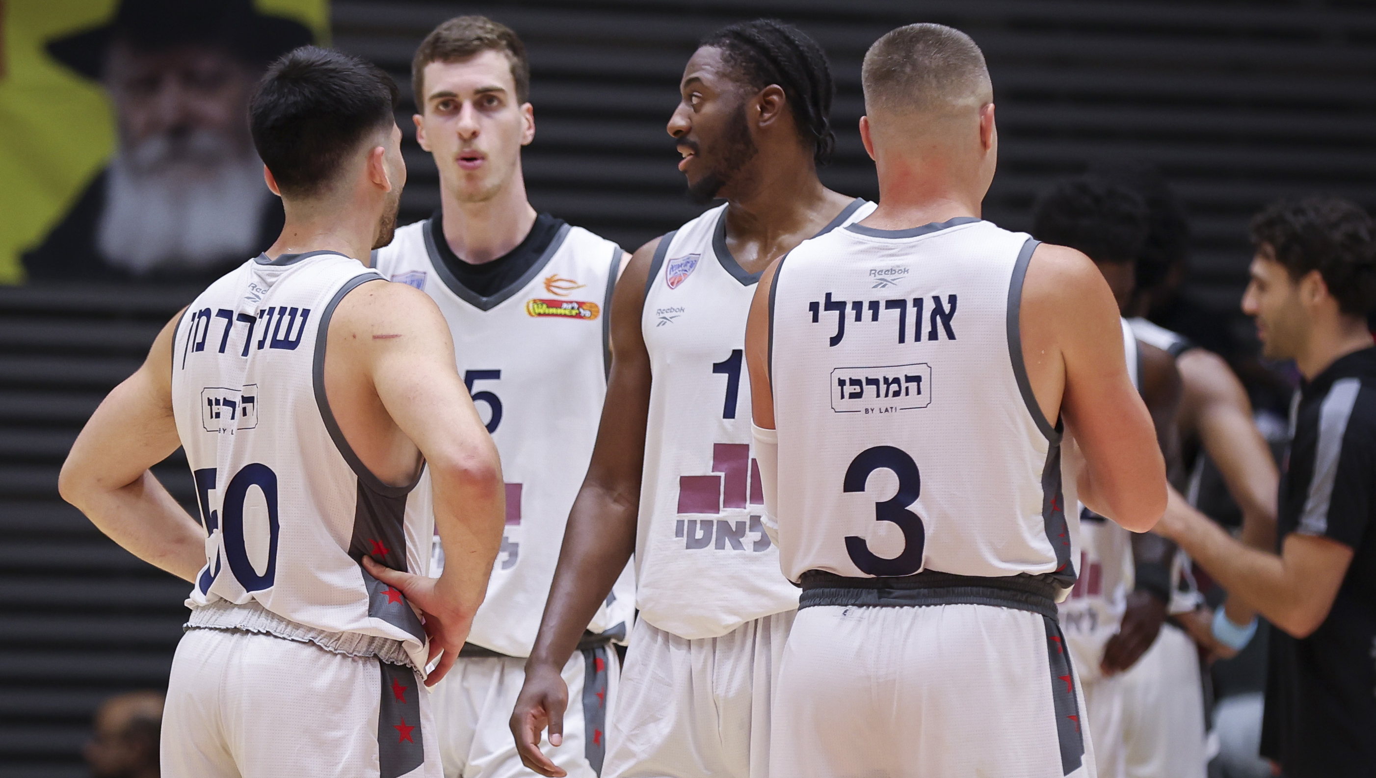 החבורה של בנטוב שיפרה עמדות בתחתית