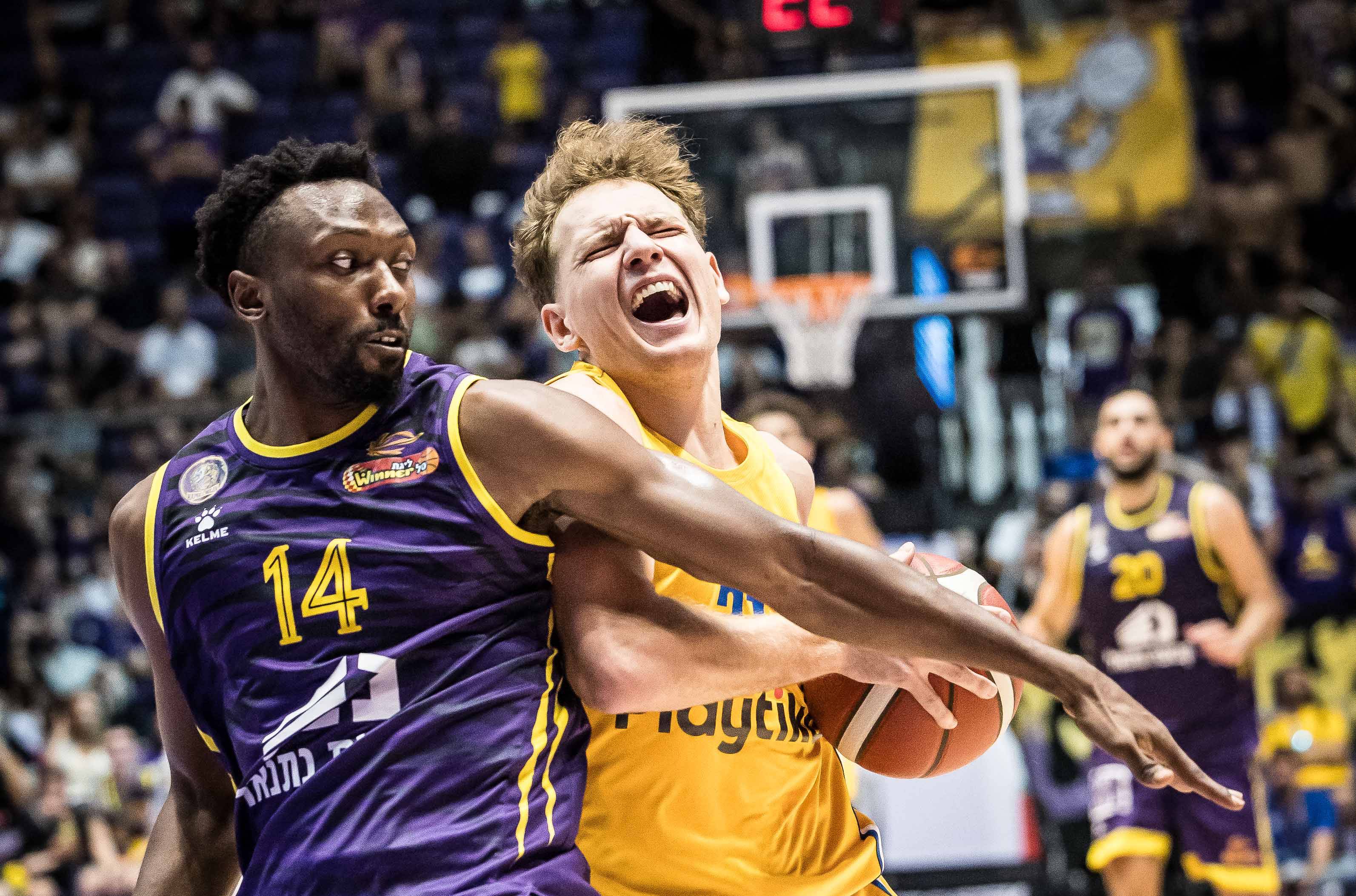 הערב: הסגולים והצהובים חותמים שבוע עמוס