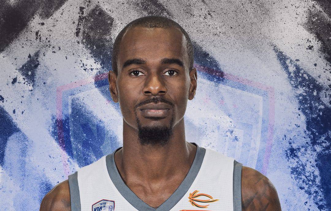 פנים מוכרות: שאבון לואיס שב לקריית אתא