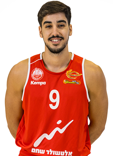 יניר בנימין