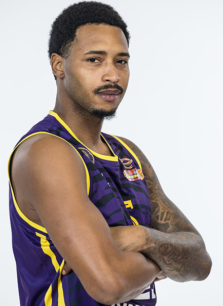 ג'יילן אדאמס