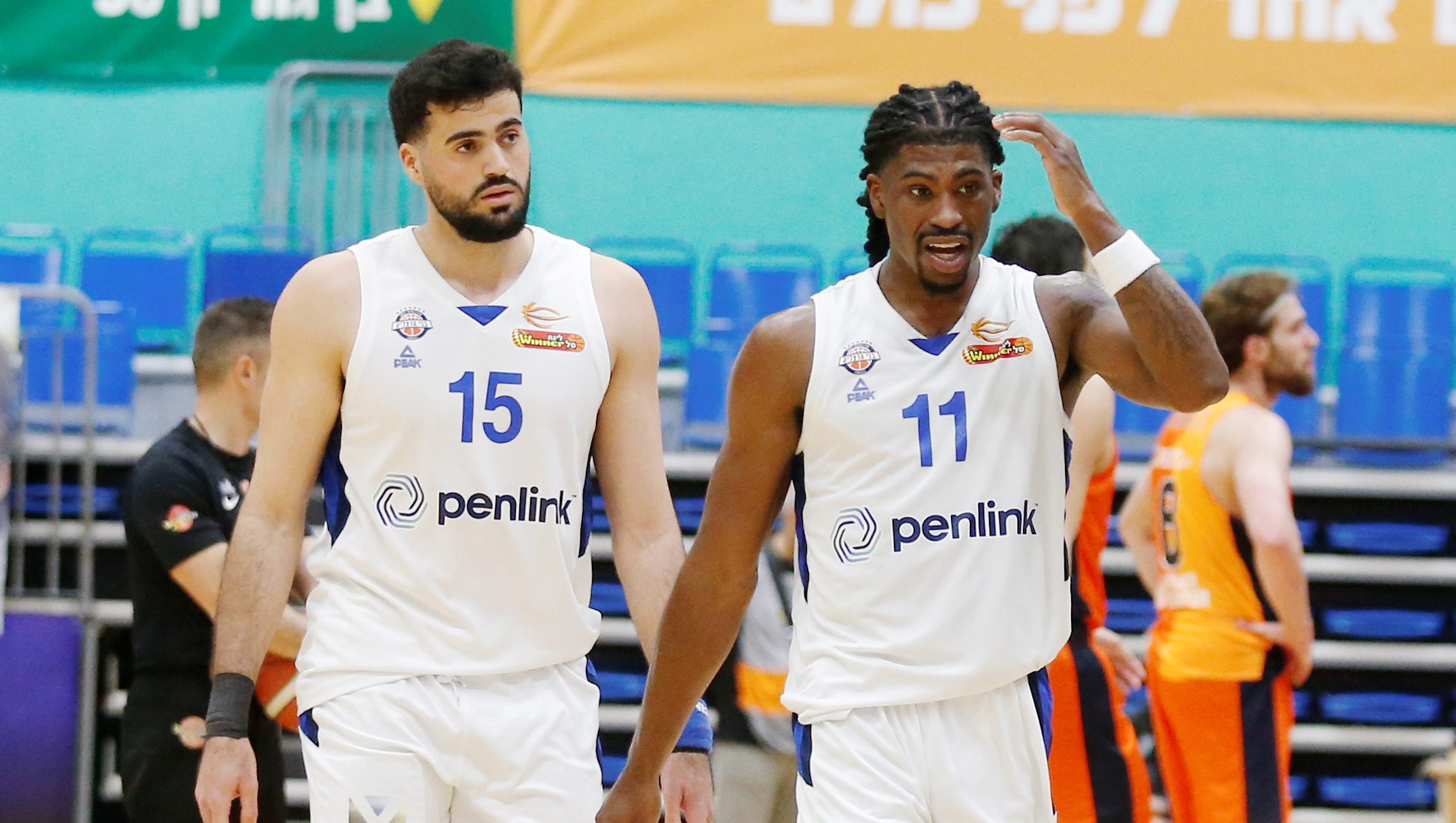 הערב: הרצליה רוצה להתאושש באולם היובל