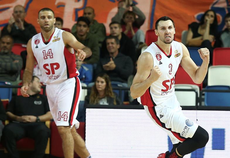 צפו: בכורה חלומית לטוני גפני