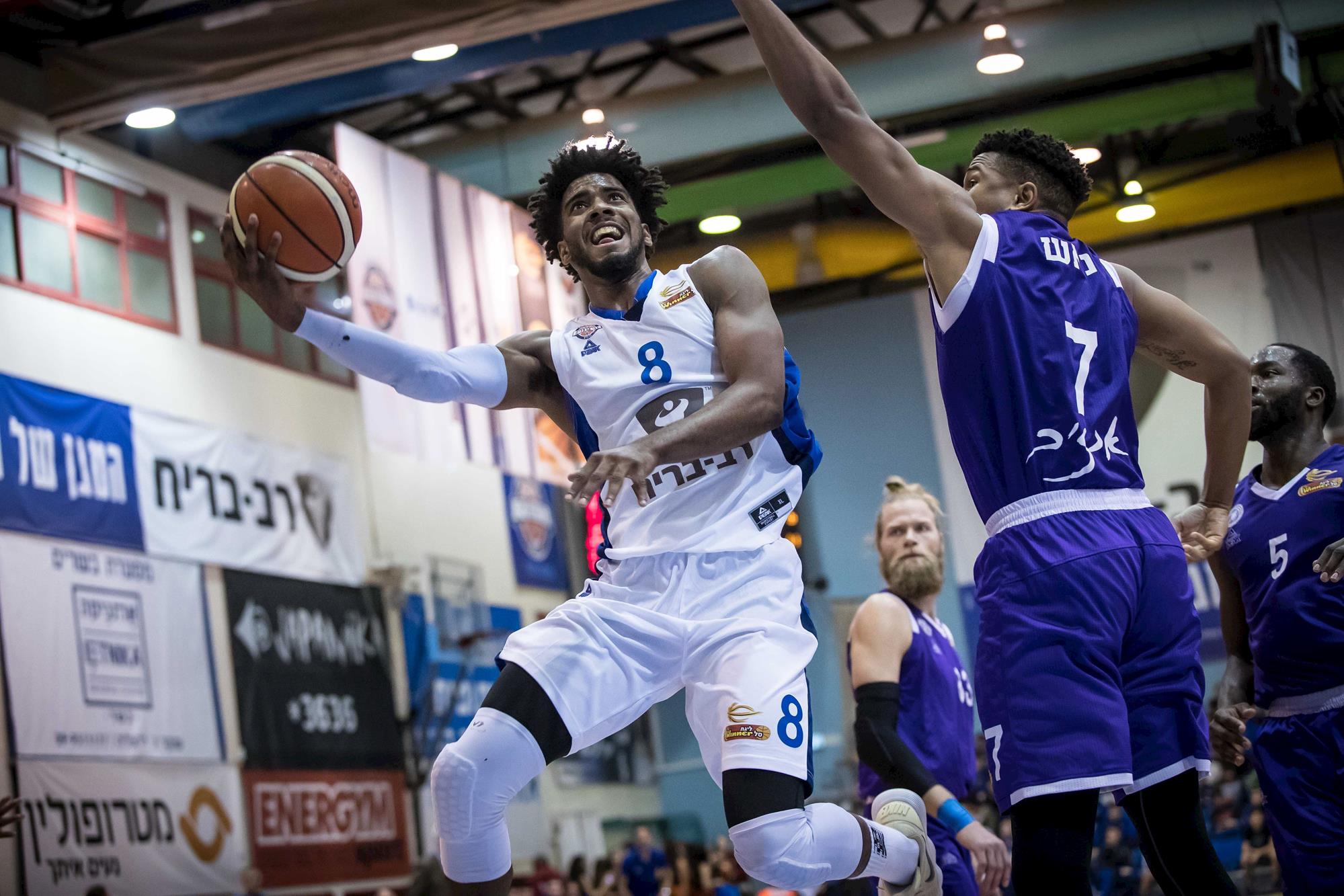 יש מישהו בבית: הרצליה חזרה לנצח