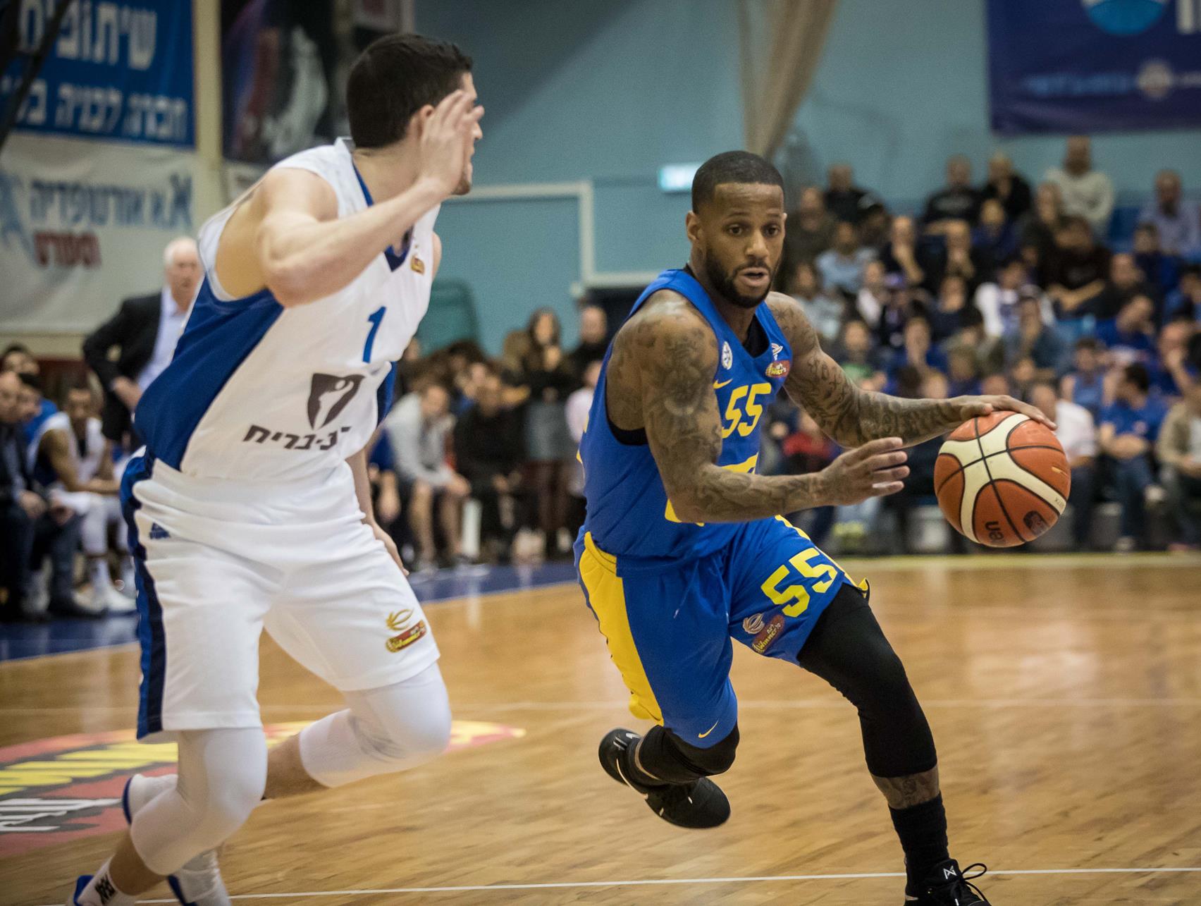 מר מאני טיים: פייר ג'קסון ניצח בהרצליה