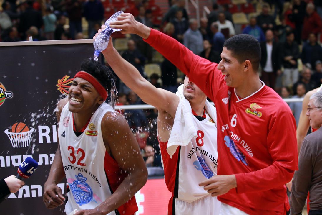 מצטיין המחזור התשיעי: זאק לידיי