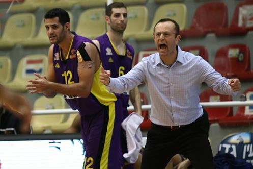 מאמן חודש דצמבר: דן שמיר