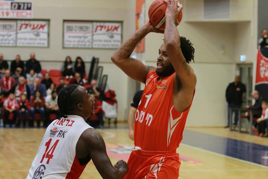 "אני קלעי, זה מה שאני עושה"