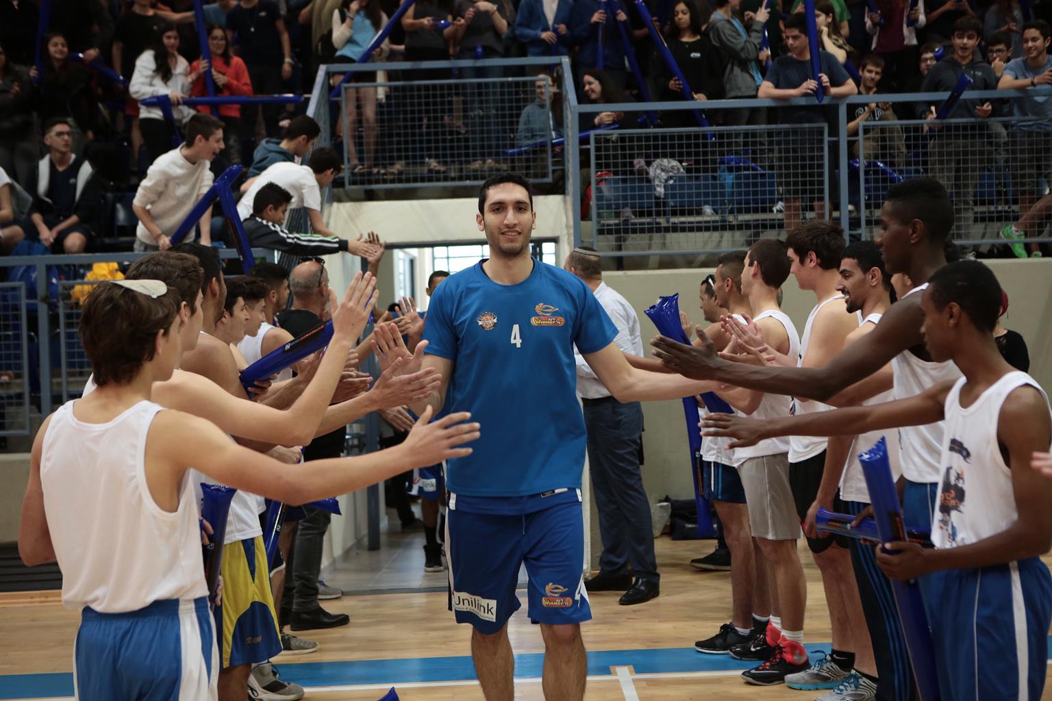 "ביקור שנותן השראה ומודל לחיקוי לילדים"