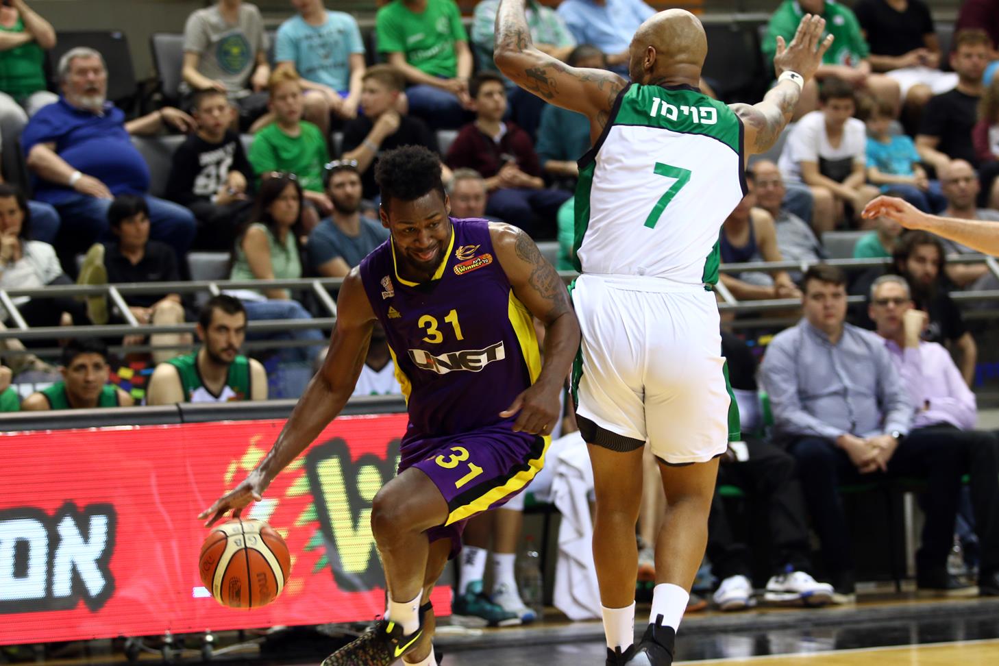 מצטיין המחזור ה-29: ג'יימס בל