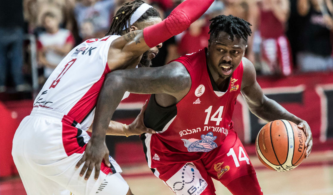 מצטיין המחזור השישי: ג'ייקובן בראון