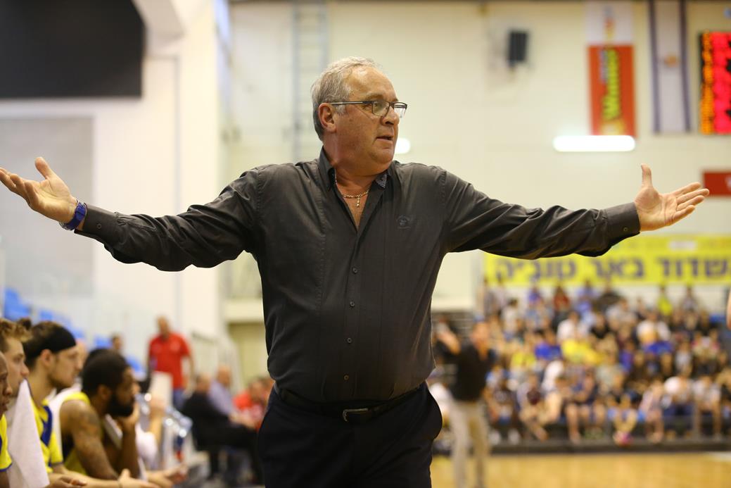 הערב: צביקה שרף חוזר לקווים נגד אילת