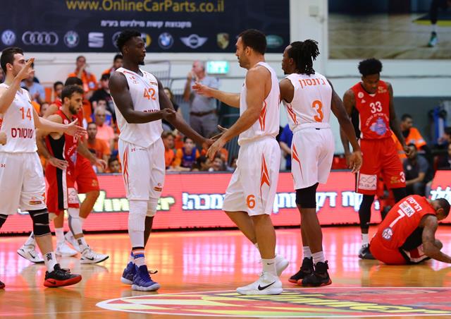 צפו: שיא קריירה באסיסטים לטל דן