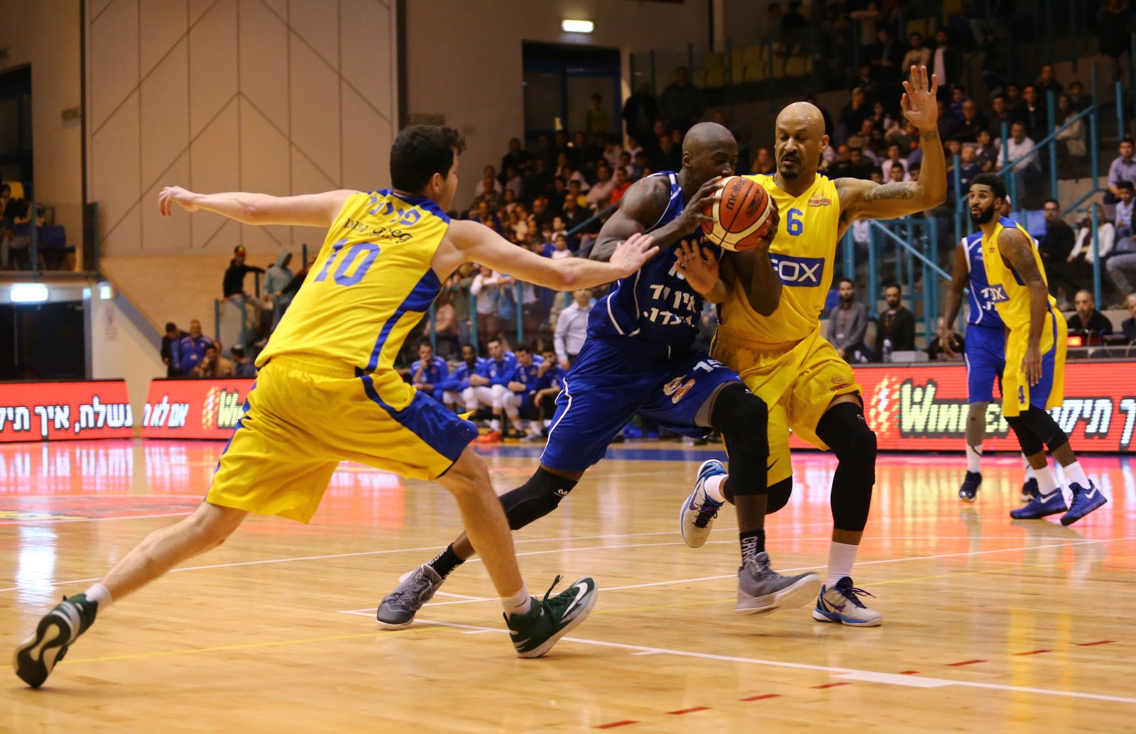 הערב: מחזיקת הגביע מתארחת באשקלון