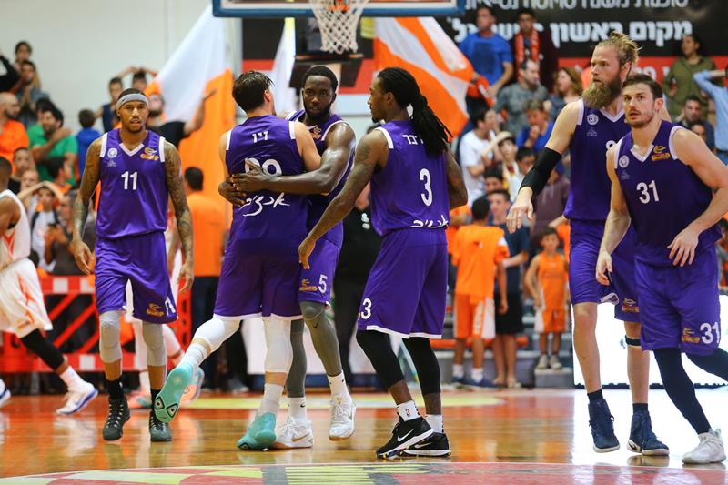 נקודת חן: ניצחון קריטי לסגולים מעין שרה