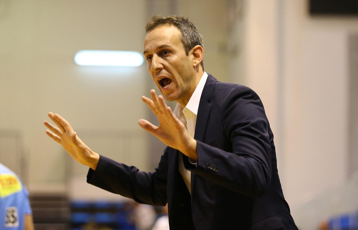 מאמן חודש פברואר: עודד קטש