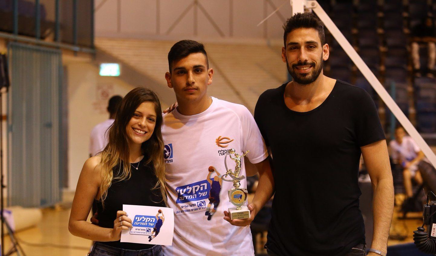 רז כהן הוא "הקלעי של המדינה" באשקלון